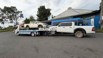 Ford Ranger 2009 Số sàn 2 cầu Trắng