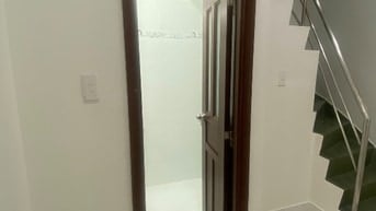 Cho thuê nhà nguyên căn 2 mặt tiền trước sau 