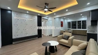 Bán chung cư MIPEC 2 ngủ - 82m2- ô tô - 9,3 tỷ