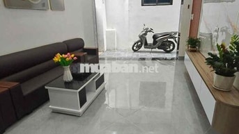 Hơn 5 tỷ có nhà mới đẹp Đông Mỹ, T/Trì-Oto 10m-Sổ đẹp 40m*4T;4N