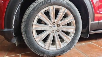 Ford Explorer 2022 Đỏ