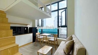 DUPLEX CỬA SỔ TRỜI NGAY DH NGUYỄN TẤT THÀNH