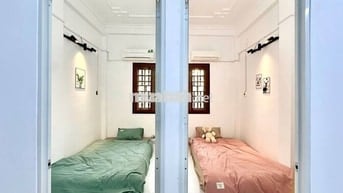 Căn hộ cho thuê 2 PN mới 100% ngay chợ Hạnh Thông Tây giá rẻ