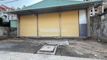 Mặt bằng ngang 15m ngay vòng xoay TP Mới Bình Dương