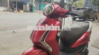 Yamaha Latte Tự động Smartkey màu Đỏ