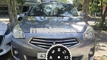 Mitsubishi Attrage Xám 5 chỗ