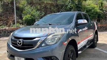 Mazda BT-50 Số sàn 2 cầu. cục máy zin nguyen bản.