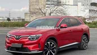VinFast VF8 Plus 2023 mua Pin CATL sẵn hồ sơ