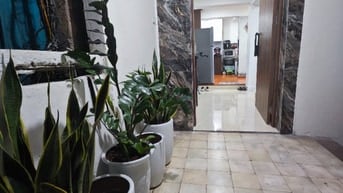 Bán nhà tập thể tầng 3 diện tích 85m2, 4 ngủ, 2 VS, giá  6,399 tỷ