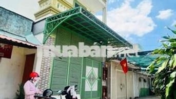 Bán Nhà Linh Xuân 4 Tầng Mới Đẹp ! Đường 8 mét