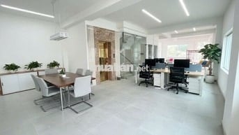OFFICE FOR LEASE – 120M² CBD NGUYỄN THỊ MINH KHAI, QUẬN 1
