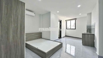 Studio full nội thất - cửa sổ trời to - rộng 30m2