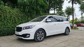 KIA Sedona 2018 2.2 Full Dầu Trắng 7 chỗ