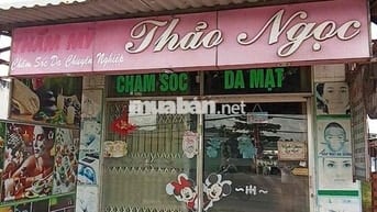 Cần bán miếng đất mặt tiền gần trường Trương Tùng Quân