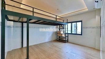 khai Trương phòng gác cửa sổ sáng và Studio ban công cửa sổ new mới