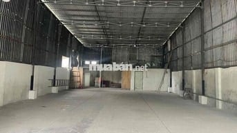 cho thuê xưởng mặt tiền kinh trung ương vla điện 3 pha xe công chạy