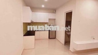 Cho thuê 2pn 2wc nhà trống 7tr; 2 máy lạnh  7tr5; full nt 8tr