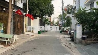 Nhà hẻm xe hơi gần chợ Hiệp Bình giá chỉ 6tỷ79