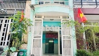 BÁN NHÀ TRUNG TÂM BÌNH TÂN , LÊ VĂN QUỚI 2 TẦNG 35M2 GIÁ TỐT