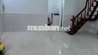 cho thuê nhà NC 1 trệt 1 gác suốt. NGUYỄN TRỌNG TUYỂN P1, TÂN BÌNH