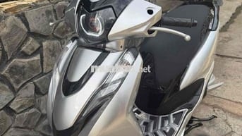 Honda Lead 2024 Bạc 2v up 4v