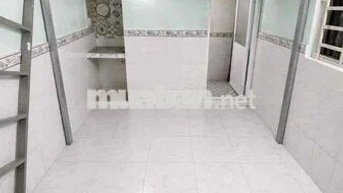 Chính chủ cho thuê gần Đạu học Công Thương