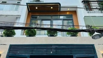 Căn 64.7m² Nơ Trang Long sổ sẵn. Xây 1 trệt 2 lầu, hẻm 4m. Gần chợ