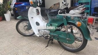 Honda Cub Cánh én 