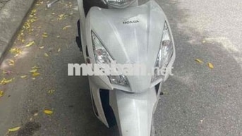 Honda Vision Trắng Hà Nội