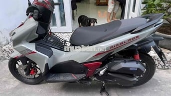 Honda Air Blade Thể thao Xám đỏ 785 km