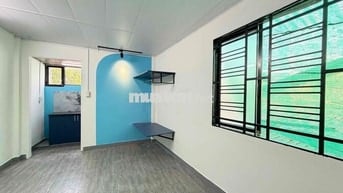 PHÒNG BẾP TÁCH CỬA SỔ TRỜI NGAY LOTTE MART