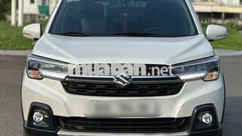 Suzuki XL7 GLX 1.5AT 2022 Trắng 42.500 km