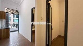 2 PHÒNG NGỦ BAN CÔNG RIÊNG .... NGAY MẶT ĐƯỜNG LÊ QUANG ĐỊNH