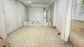 mặt tiền đường Lê Trọng Tấn, có chỗ ở lại