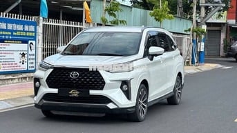 Toyota Veloz 1.5 Top 2022 Trắng 42.000 km
