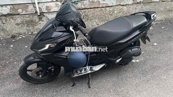 Honda Air Blade Đặc biệt 2023 Đen nhám