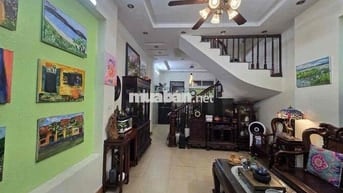 Gần ô tô phố Minh Khai 42m2 x5T giá 7.5 tỷ sổ đỏ cc KD ngõ. Thông tứ t