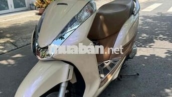 Honda Lead 125 2014 màu Kem