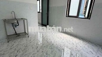 Trống Lại Phòng Giá Rẻ - Cửa Sổ Trời Thoáng - Gần Đại Học Công Thương