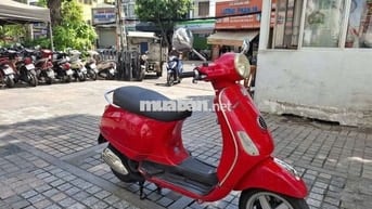 Piaggio Vespa nguyên gin