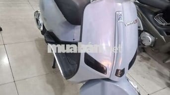 Piaggio Vespa 50cc 2023 Xám