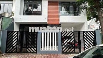 CHO THUÊ NHÀ PHỐ K8 THÔNG SUỐT SIÊU ĐẸP