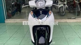 Honda SH Mode Trắng đen