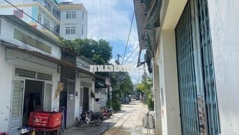 nhà cach  khu trung tâm hành chính p Bình Tân 300 m
