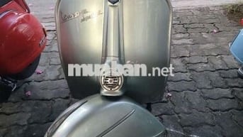 Bán Vespa Sprint 150 cổ 016 biển 4 số