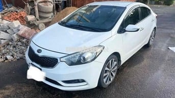 Kia K3 2014 số sàn 150.000 km Trắng