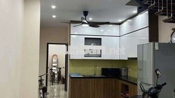 🏡 Nhà Gia Quất 65m² - 2PN - Đối Diện Ga Gia Lâm - 7,5 Triệu.