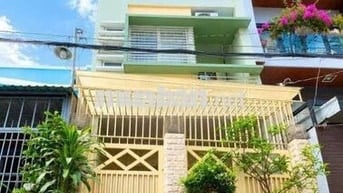 Hẻm 21  Thành Mỹ P.8 Q. Tân Bình - Ngang 4.2x15m 1 Trệt 2 Lầu ST 4PN