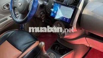 Nissan Sunny Trắng Số sàn 5 chỗ
