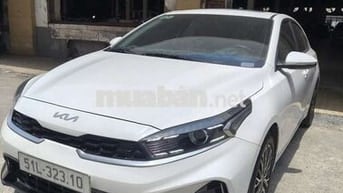 Kia K3 2024 Trắng Việt Nam